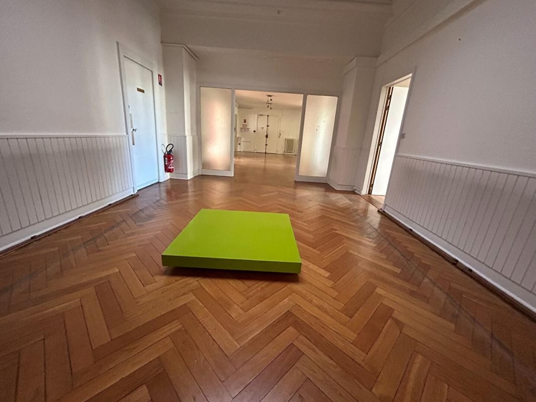 Vente Appartement à Clermont-Ferrand 8 pièces