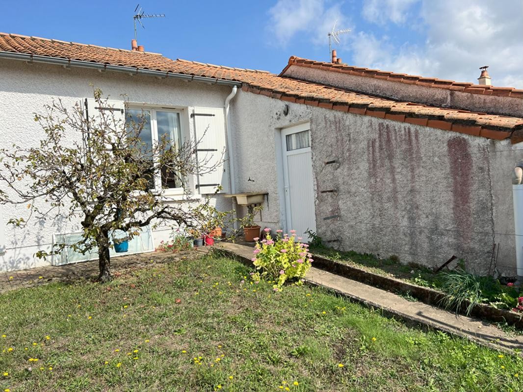 Vente Maison à Nanteuil 7 pièces