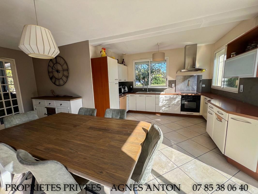 Vente Maison à Salles 8 pièces