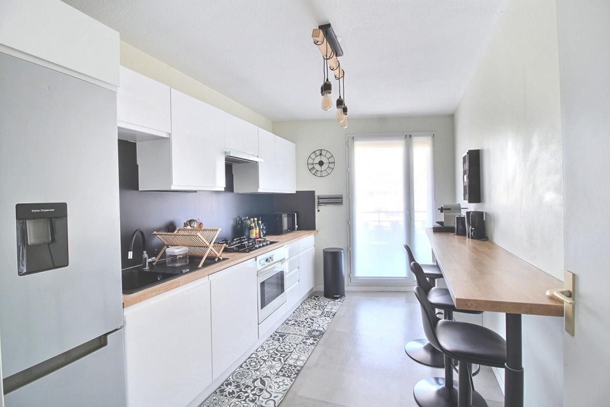 Vente Appartement à Bruges 4 pièces