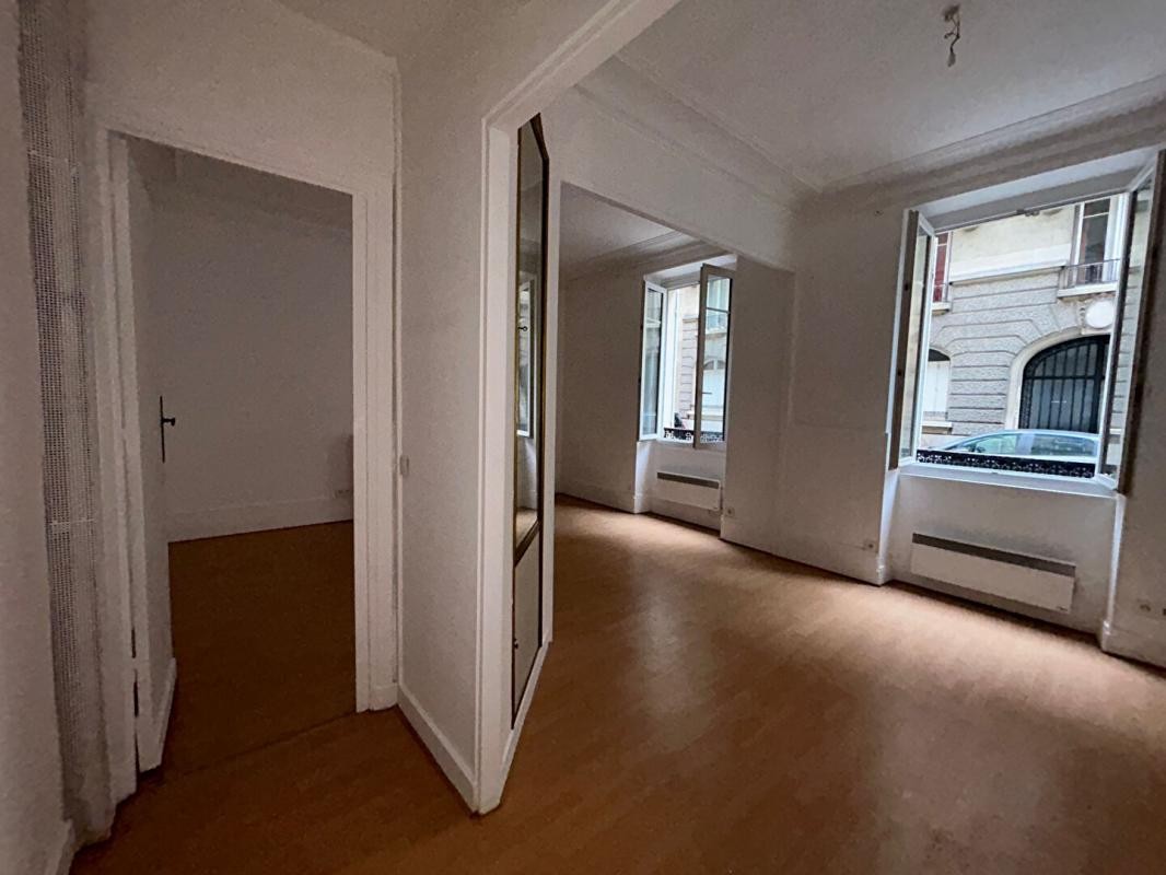 Vente Appartement à Paris Vaugirard 15e arrondissement 3 pièces