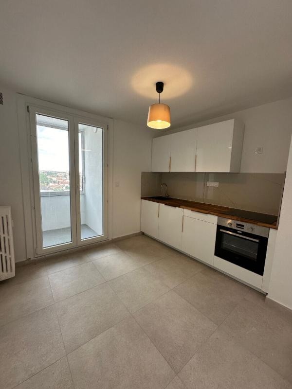 Vente Appartement à Nîmes 4 pièces