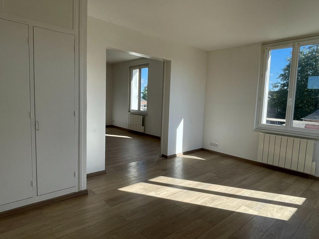 Location Appartement à Luneray 5 pièces