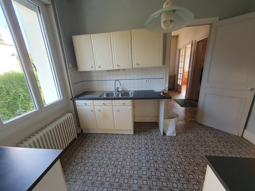 Vente Maison à Bourges 8 pièces