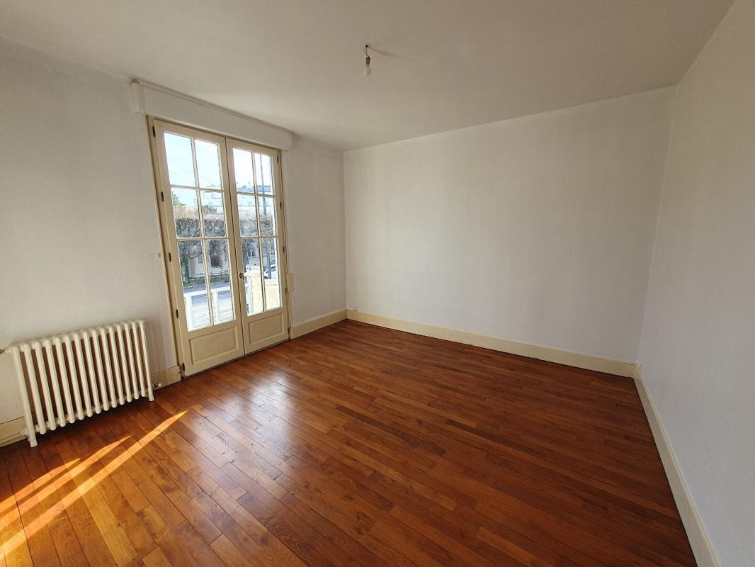 Vente Maison à Bourges 8 pièces