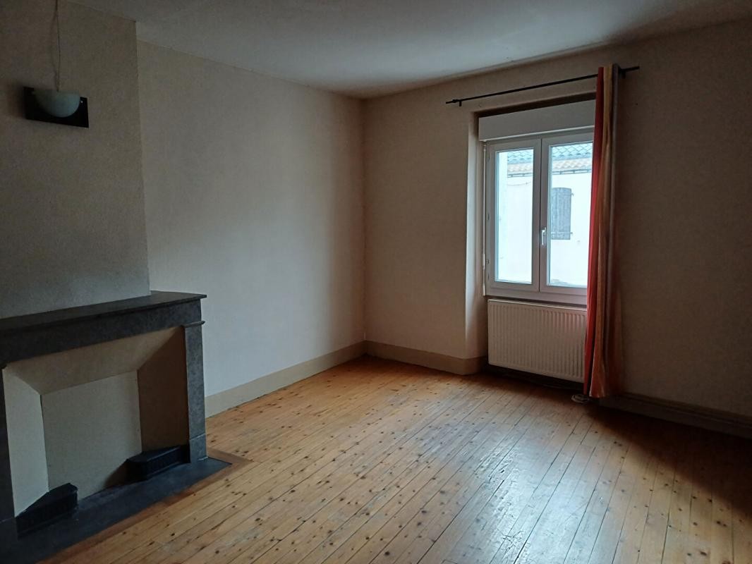 Vente Appartement à Saint-Laurent-du-Pape 4 pièces