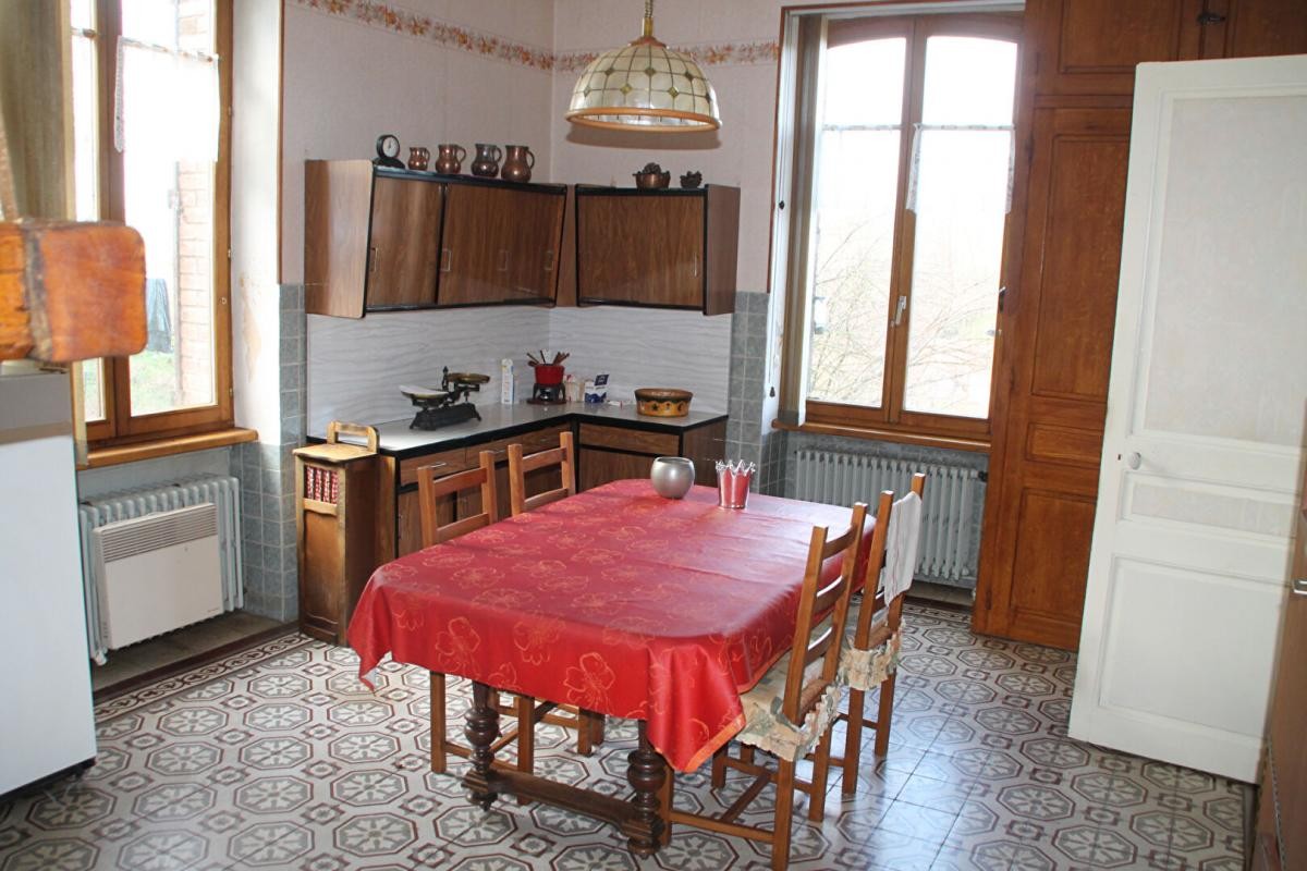 Vente Maison à Montfaucon-d'Argonne 8 pièces