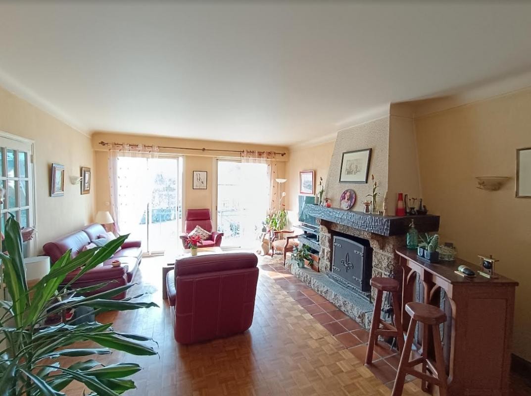 Vente Maison à Châteauneuf-du-Faou 8 pièces