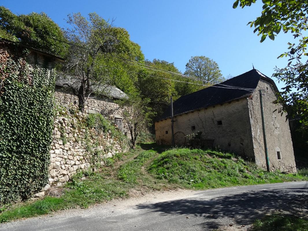 Vente Garage / Parking à Espeyrac 3 pièces