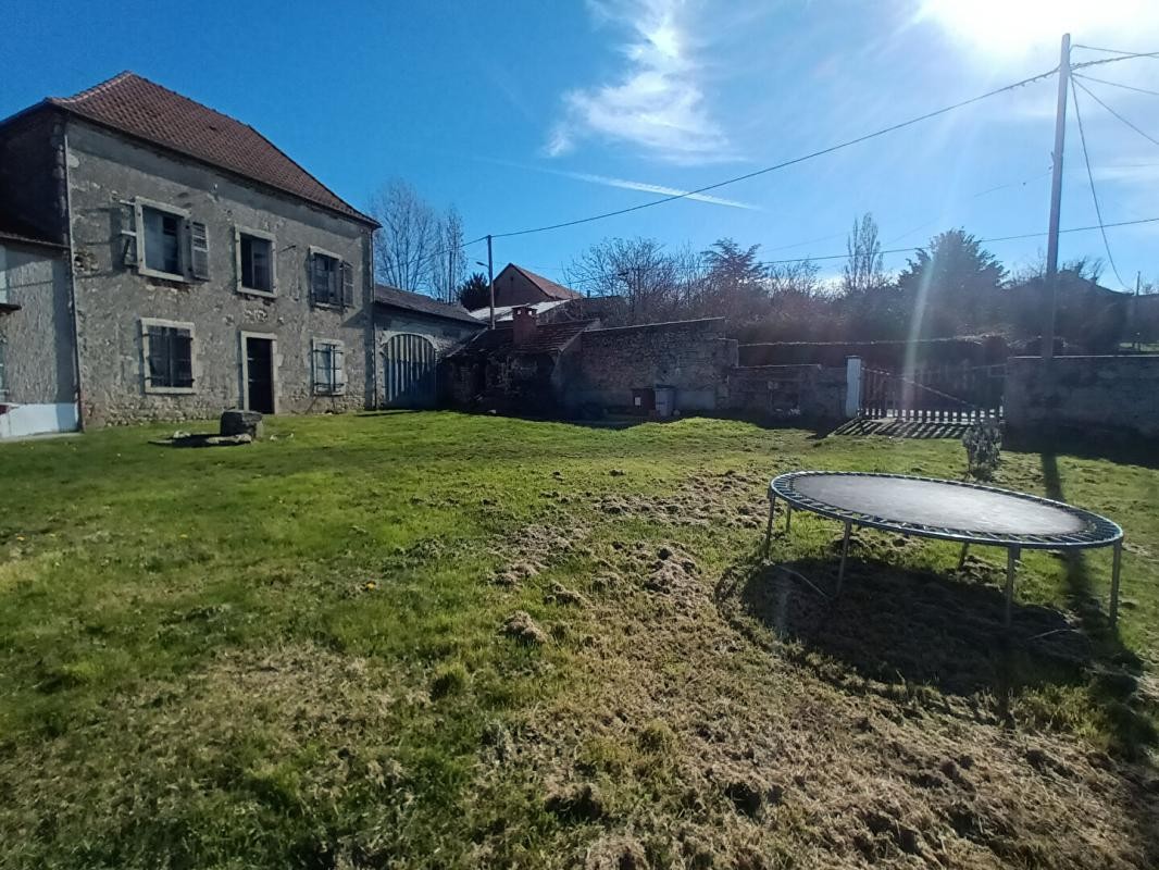 Vente Maison à Ussel-d'Allier 5 pièces