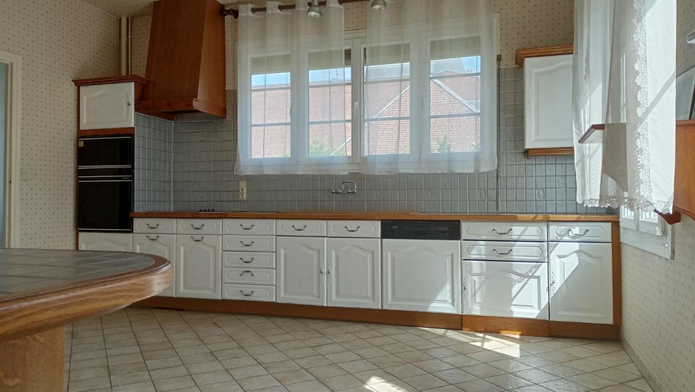 Vente Maison à Saint-Quentin 8 pièces