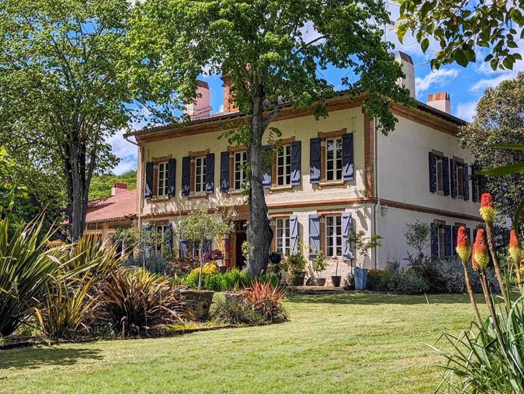 Vente Maison à Saint-Élix-le-Château 12 pièces