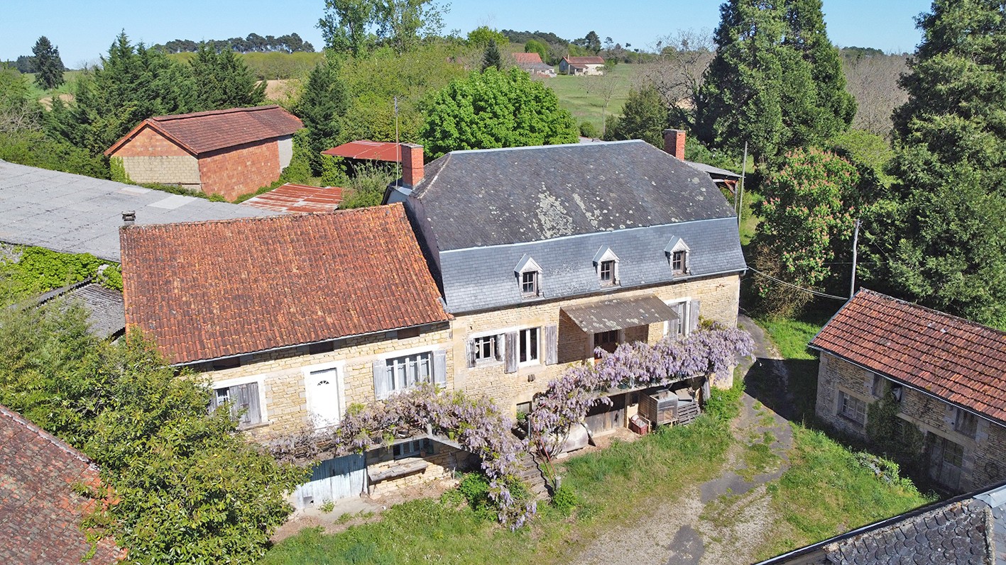 Vente Maison à la Chapelle-Aubareil 9 pièces