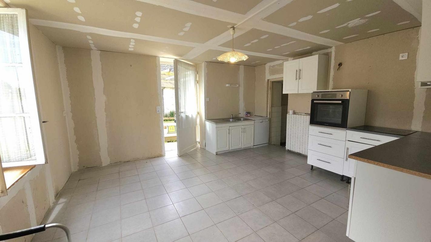 Vente Maison à Javron-les-Chapelles 5 pièces