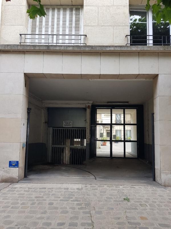 Vente Garage / Parking à Vincennes 25 pièces