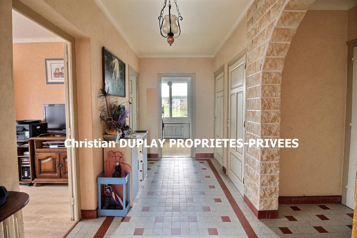 Vente Maison à Saint-Romain-Lachalm 13 pièces