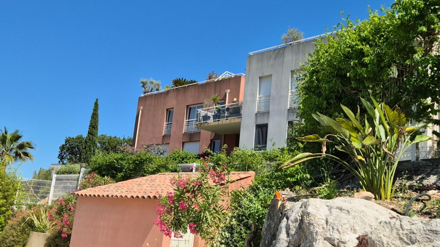 Vente Appartement à Hyères 3 pièces