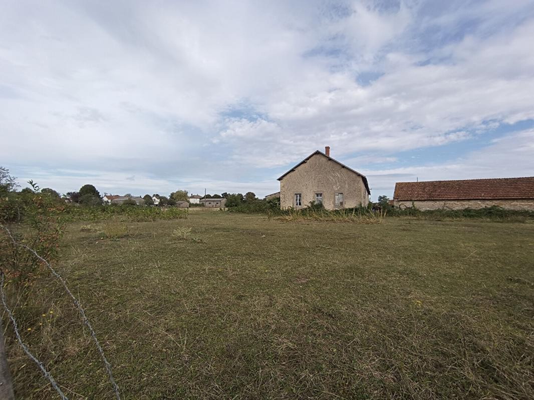 Vente Maison à Saint-Pierre-le-Moûtier 8 pièces