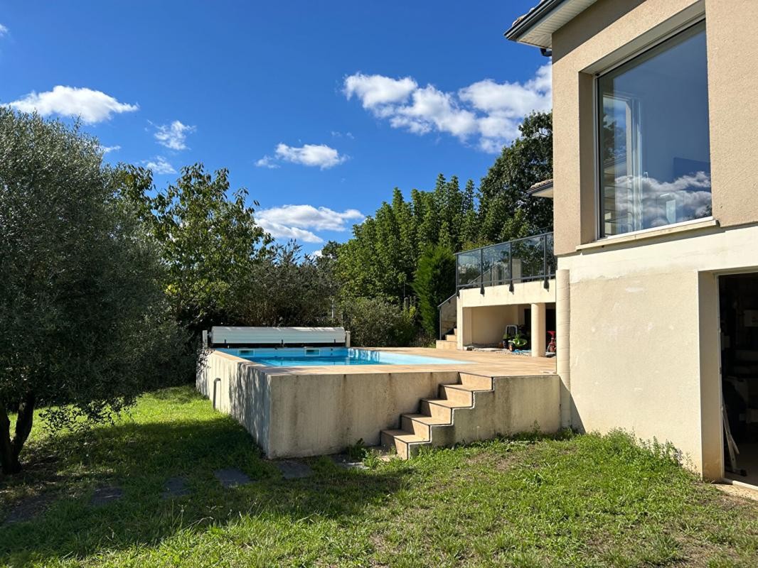 Vente Maison à Saint-Caprais-de-Bordeaux 5 pièces