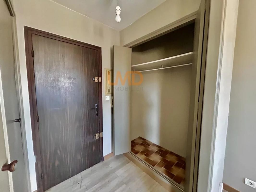 Location Appartement à Nîmes 1 pièce