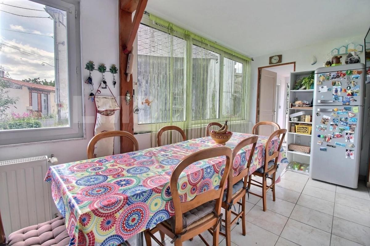 Vente Maison à Saint-Jean-d'Angély 5 pièces