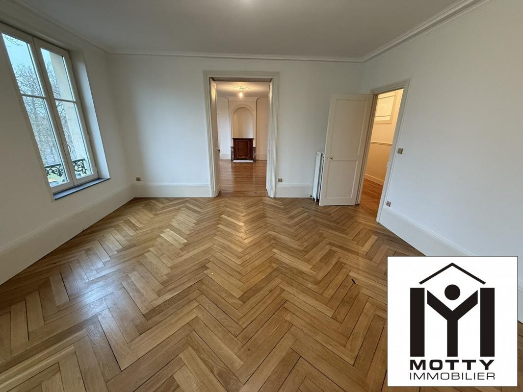 Location Appartement à Nancy 5 pièces