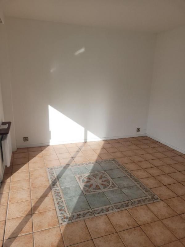 Location Appartement à Rosny-sous-Bois 4 pièces