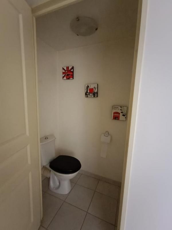 Location Appartement à Hyères 1 pièce