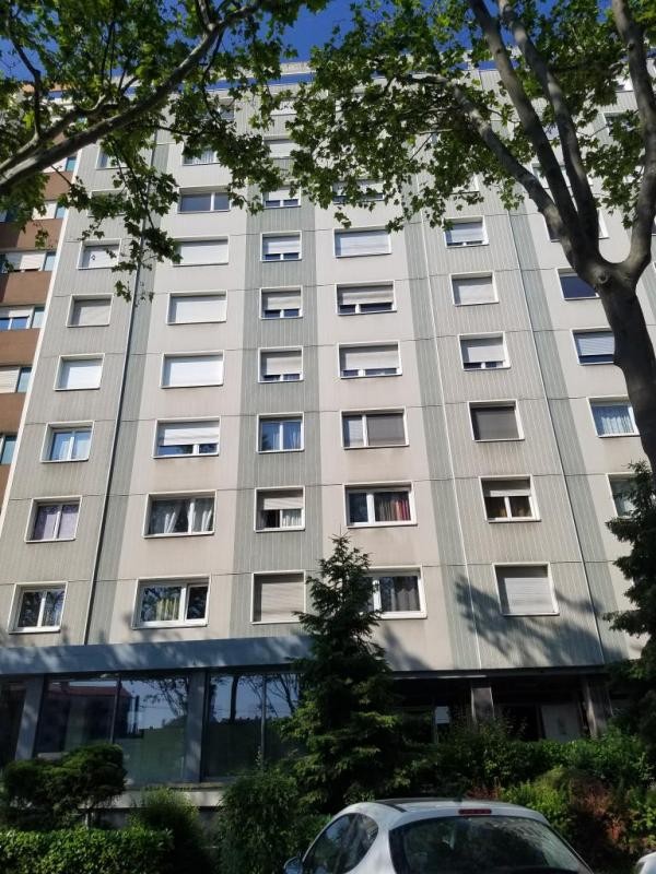 Location Appartement à Saint-Étienne 3 pièces