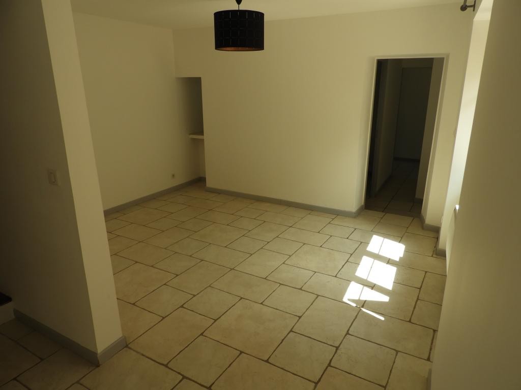 Location Appartement à Aix-en-Provence 5 pièces