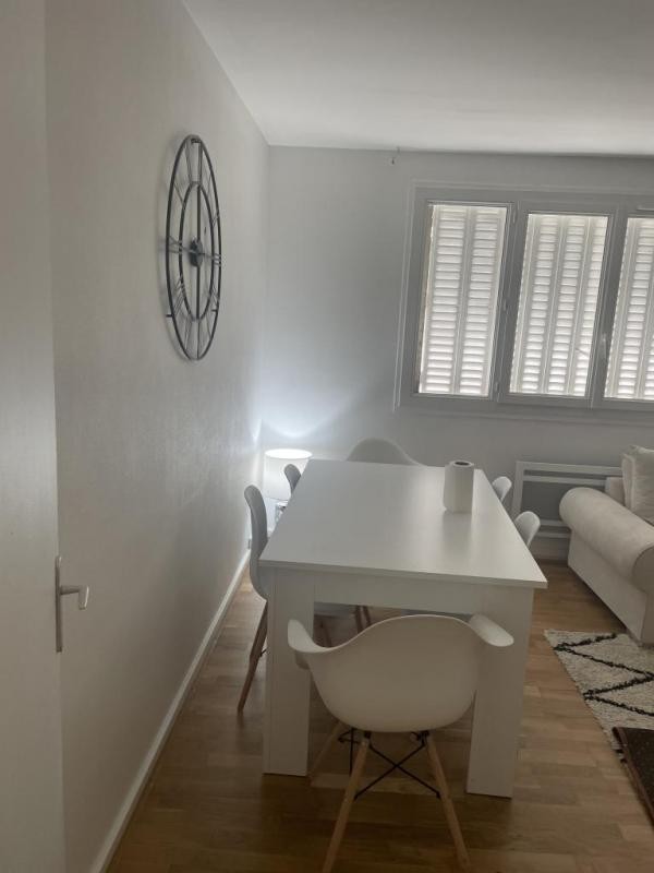 Location Appartement à Sceaux 3 pièces