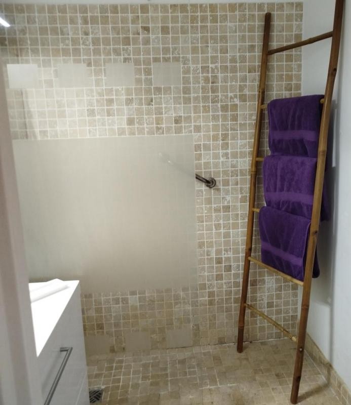 Location Appartement à Hyères 1 pièce