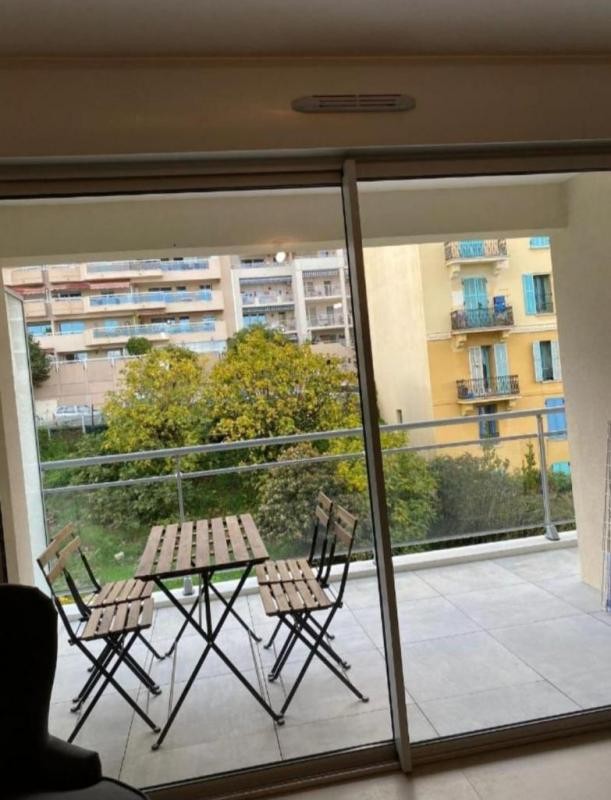 Location Appartement à Beausoleil 2 pièces