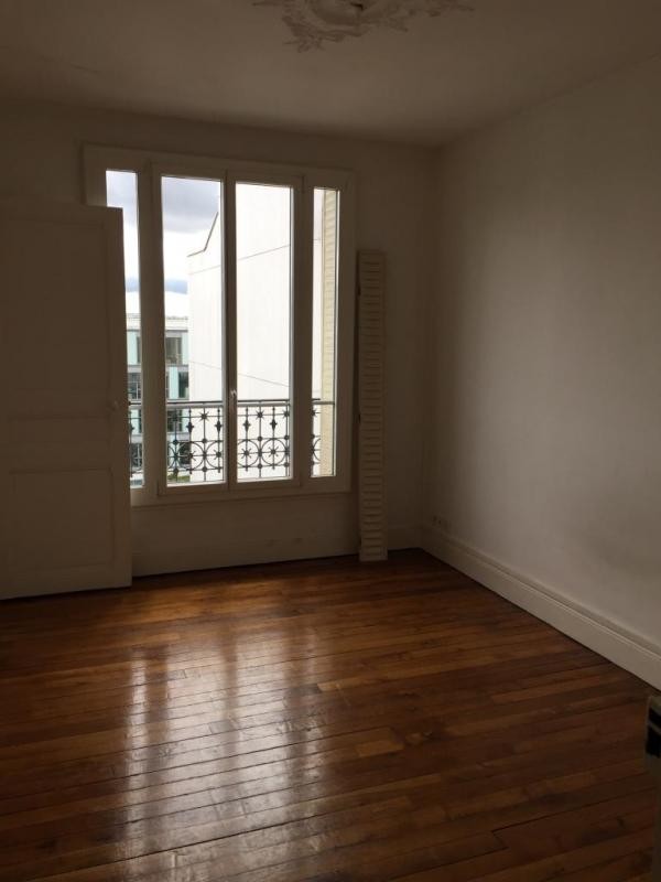 Location Appartement à Suresnes 3 pièces