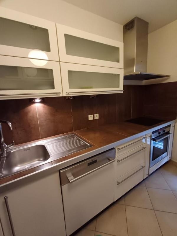 Location Appartement à Issy-les-Moulineaux 3 pièces