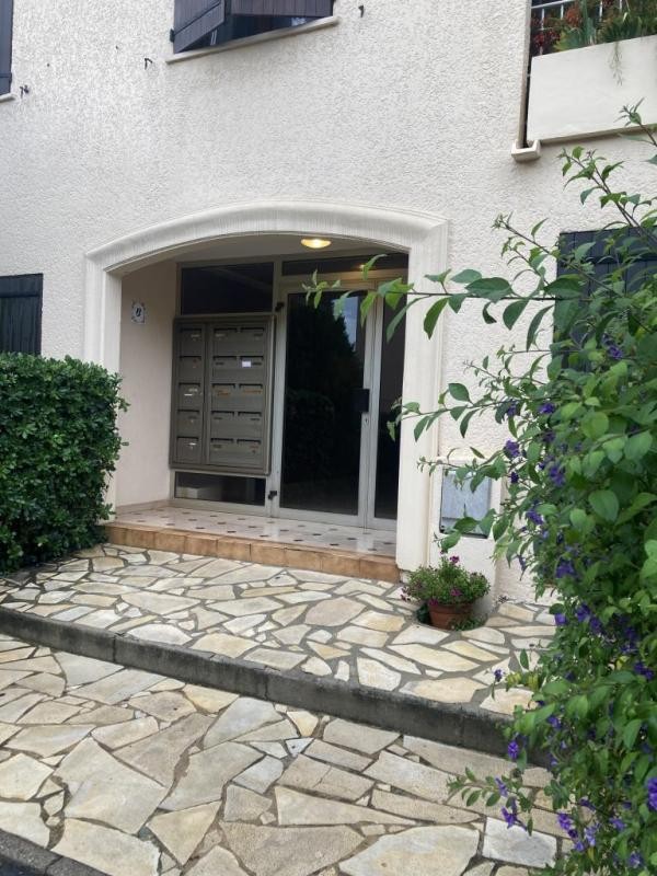 Location Appartement à la Valette-du-Var 7 pièces