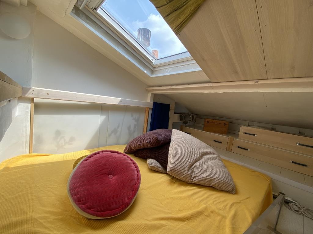 Location Appartement à Paris Buttes-Chaumont 19e arrondissement 3 pièces