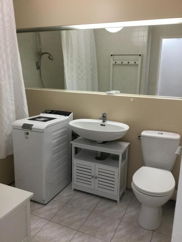 Location Appartement à Courbevoie 1 pièce