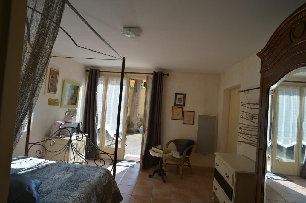 Location Appartement à Massieu 1 pièce