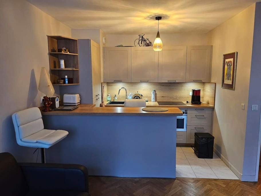 Location Appartement à Courbevoie 1 pièce