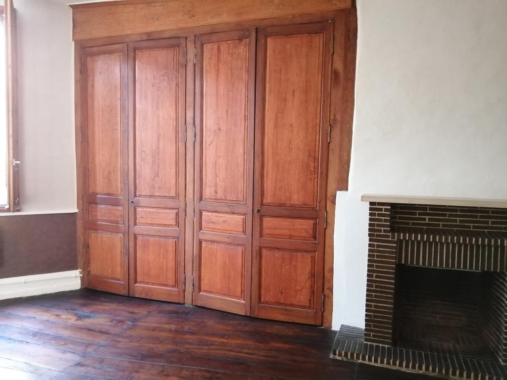 Location Appartement à Saint-Léonard-de-Noblat 2 pièces