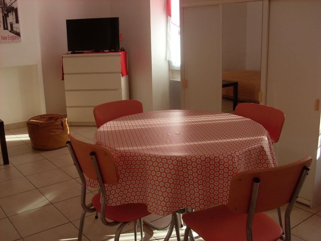 Location Appartement à Toulon 1 pièce