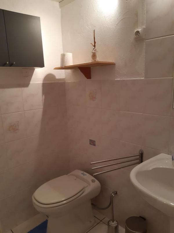 Location Appartement à Saint-Cyr-sur-Loire 1 pièce