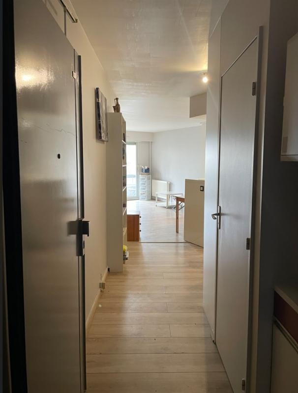 Location Appartement à Paris Vaugirard 15e arrondissement 1 pièce