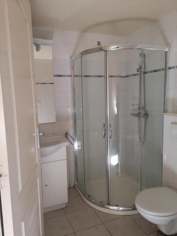 Location Appartement à Nîmes 1 pièce