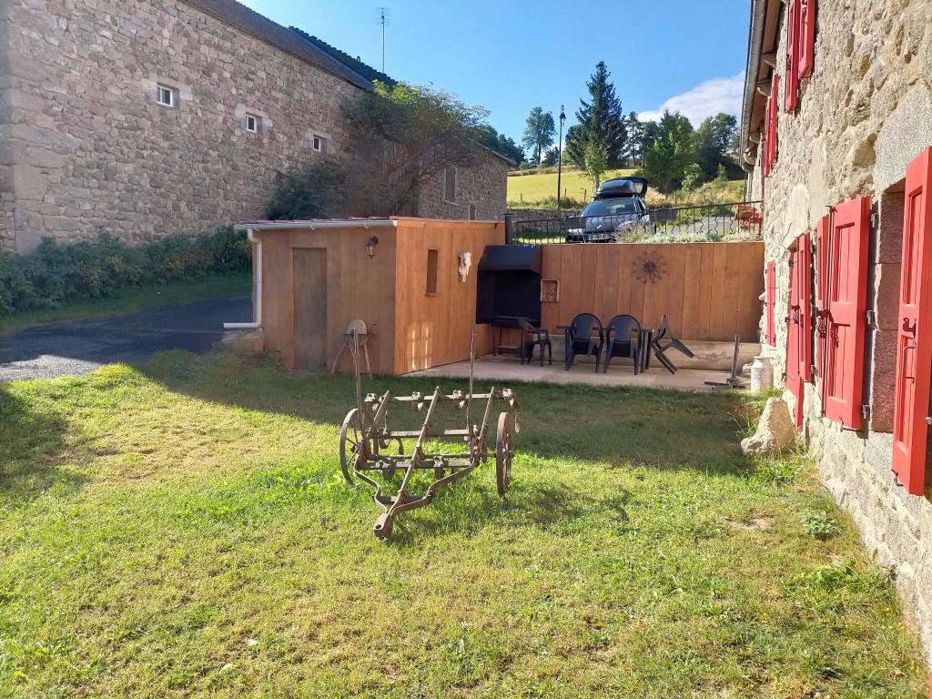 Location Appartement à Chambon-le-Château 2 pièces