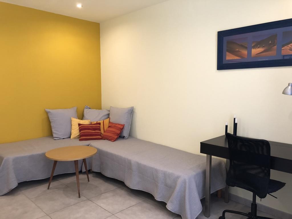 Location Appartement à Nîmes 1 pièce