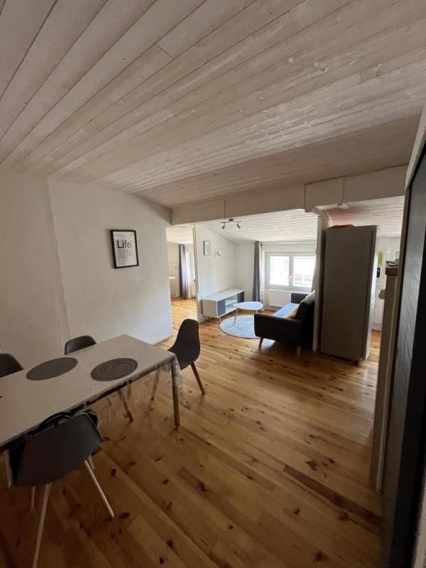 Location Appartement à Saint-Étienne 2 pièces