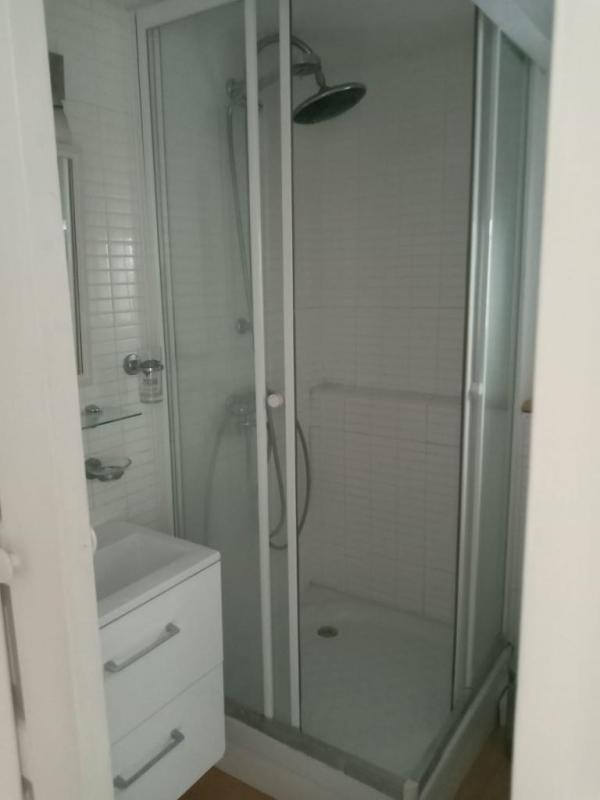 Location Appartement à Marseille 8e arrondissement 2 pièces