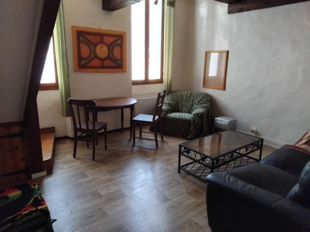 Location Appartement à Marseille 8e arrondissement 3 pièces